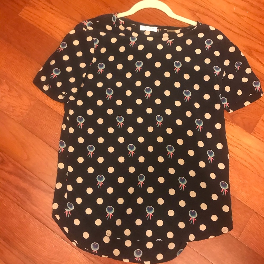 Equipment Silk Pattern Short Sleeve Top